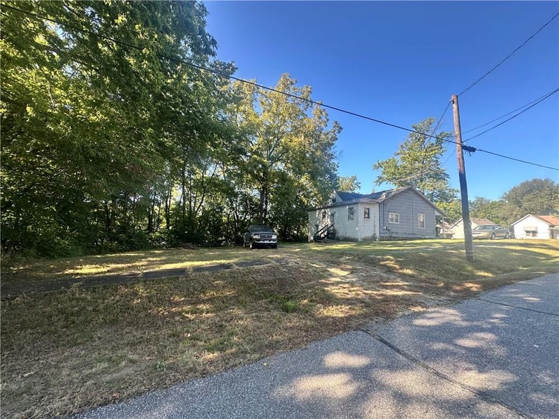 709 Washington St, Warrensburg, MO 64093