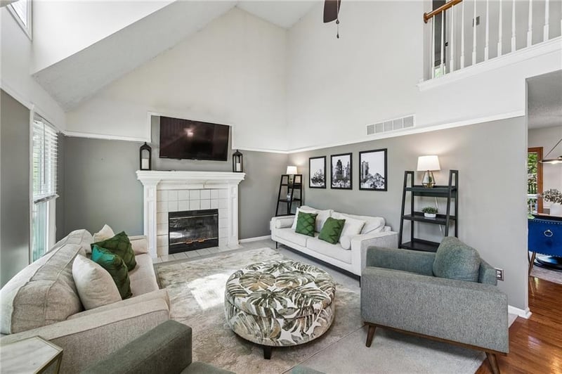 10106 NW 86th Ter, Kansas City, MO 64153