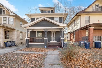 3241 E 28th St, Kansas City, MO 64128