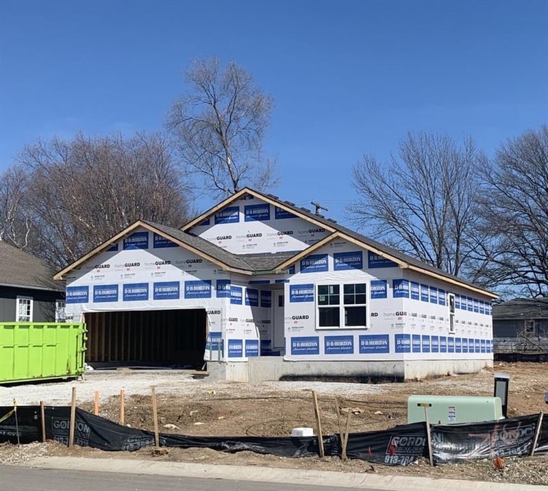 21670 Madison St, Spring Hill, KS 66083