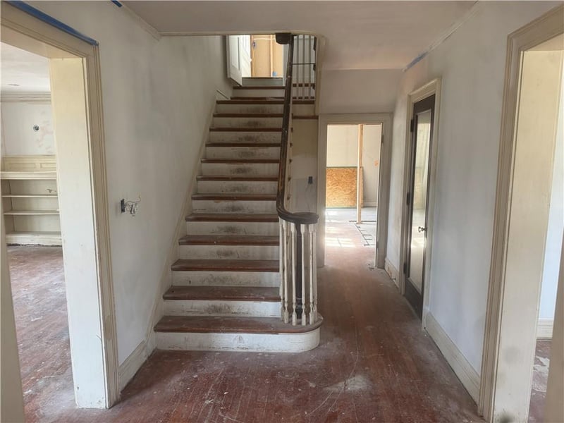 5500 Central St, Kansas City, MO 64113