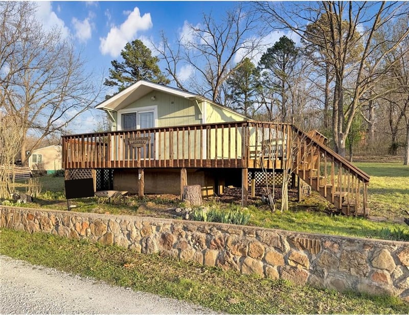 29822 Mcginnis Rd, Edwards, MO 65326