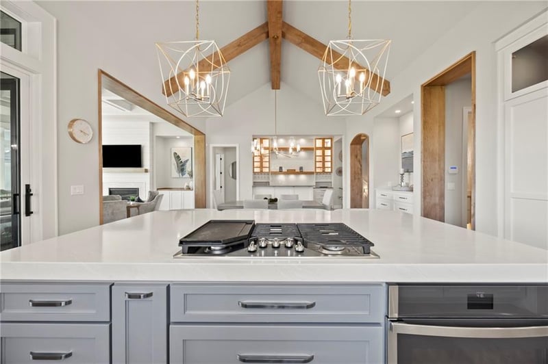 11201 169th St, Overland Park, KS 66221