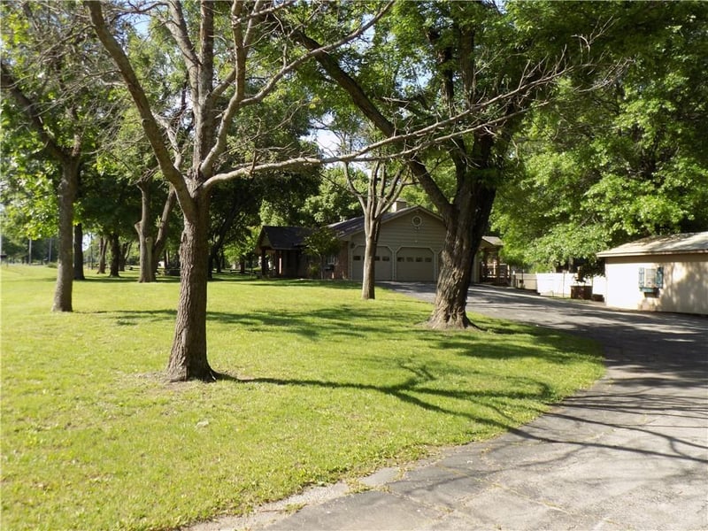 1200 S Lincoln St, Ottawa, KS 66067