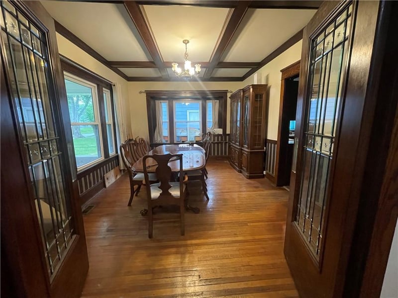 510 Main St, Richmond, MO 64085