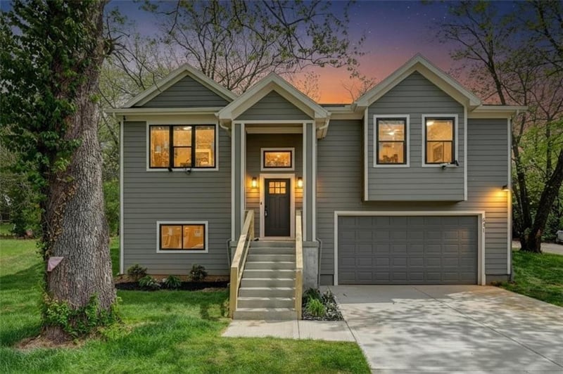 631 N 62nd St, Kansas City, KS 66102