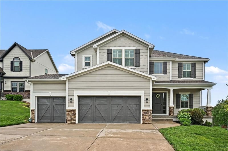 9610 Elm Ct, Kansas City, MO 64157