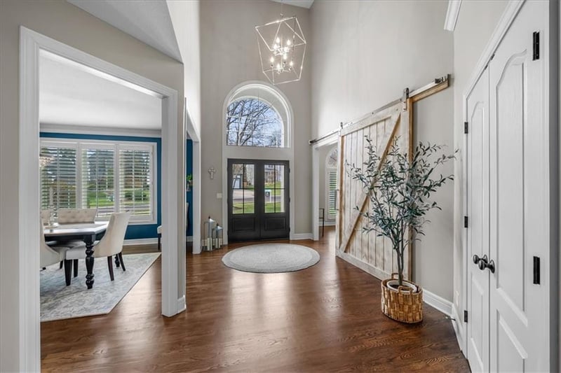 11302 140th Ter, Overland Park, KS 66221