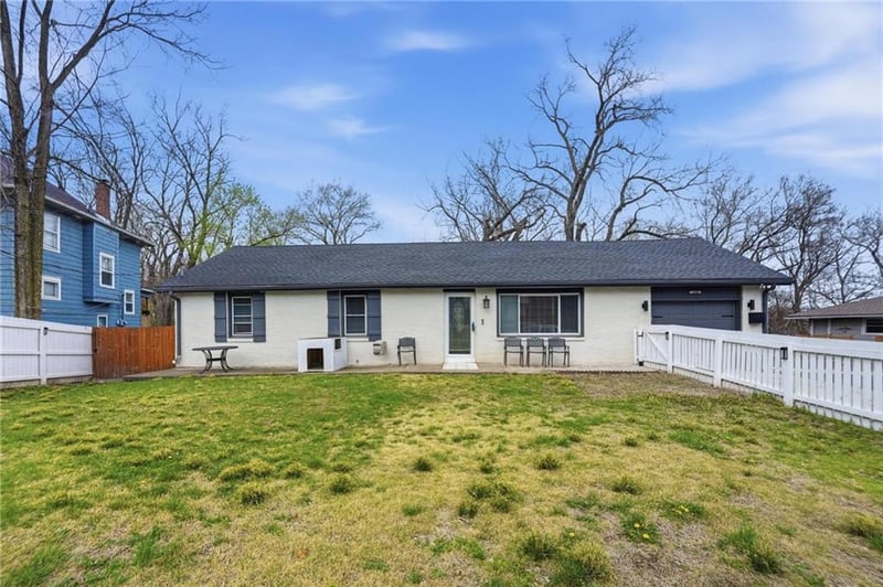 1604 Woodland Blvd, Kansas City, KS 66106