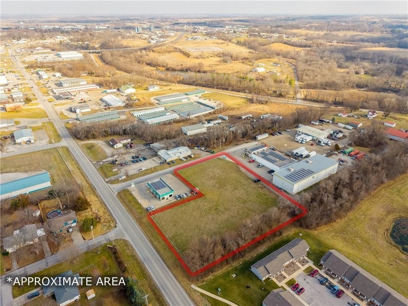 Pear St, St Joseph, MO 64503