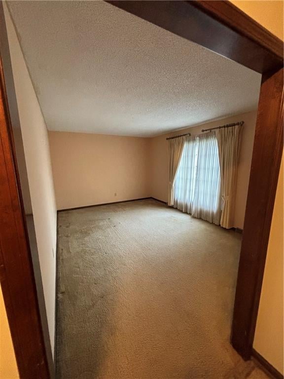 10580 Noland Rd, Overland Park, KS 66215