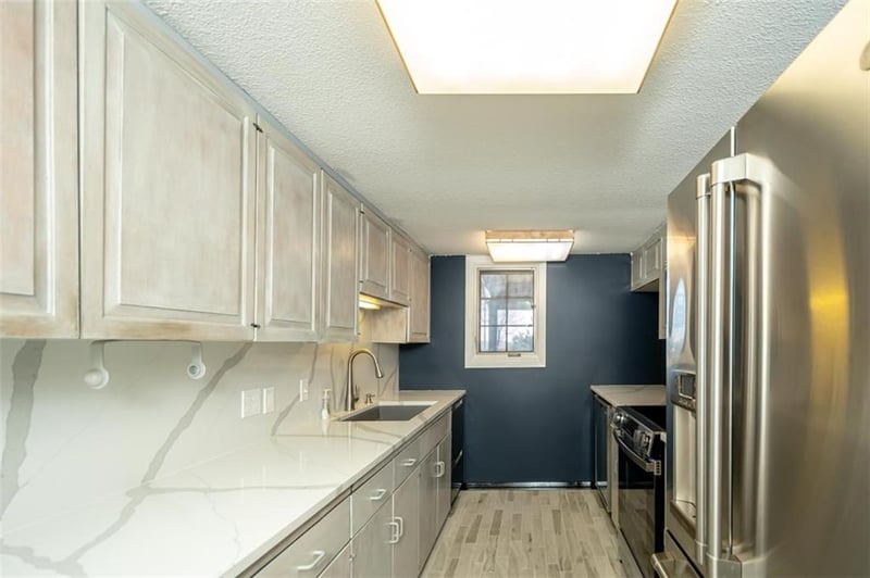 2713 W 24th Ter, Lawrence, KS 66047