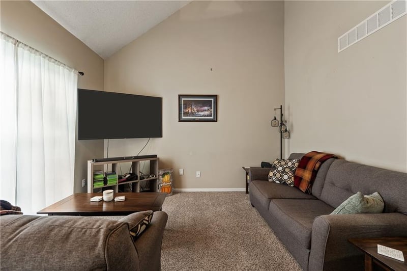 14652 151st Ter, Olathe, KS 66062