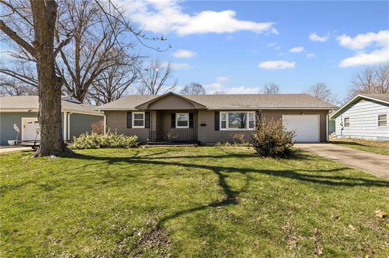 1310 Poplar St, Ottawa, KS 66067