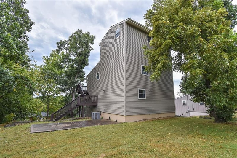 304 164th Ter, Belton, MO 64012