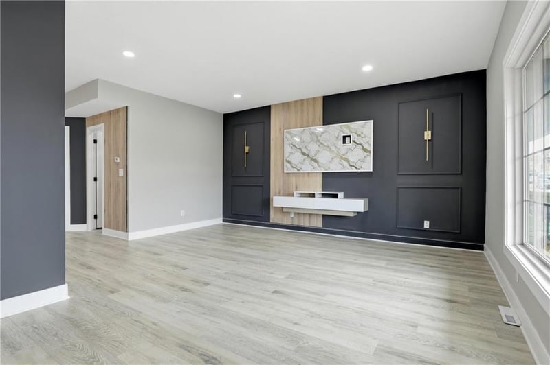 36 14th St, Kansas City, KS 66102