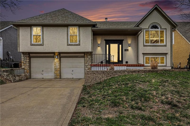 126 Tremont St, Kansas City, KS 66101