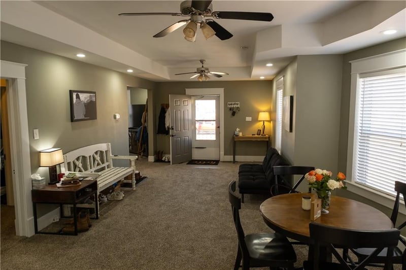 605 3rd St, Pittsburg, KS 66762