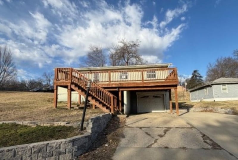 1421 6th St, Atchison, KS 66002