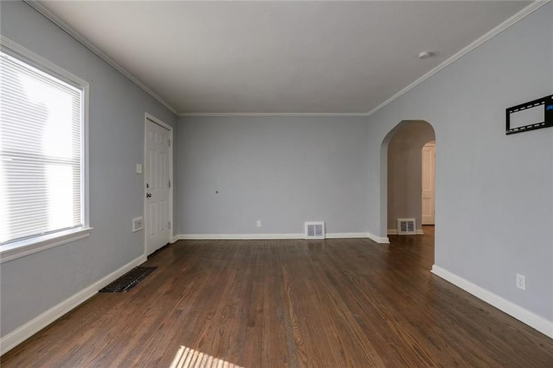 7202 Lydia Ave, Kansas City, MO 64131