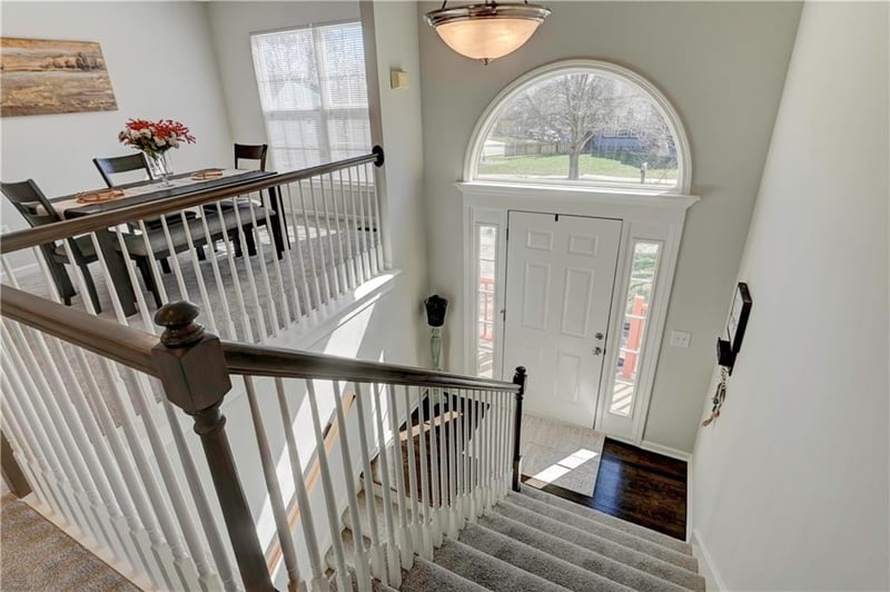 2116 91st Ter, Kansas City, MO 64155