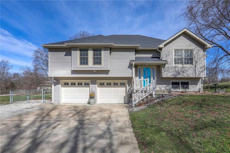 6620 136th St, Kansas City, MO 64164