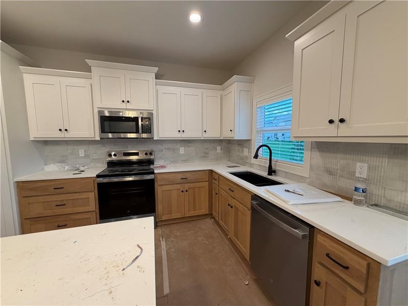 28601 161st Ter, Gardner, KS 66030