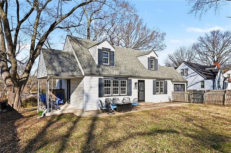 2720 52nd St, Kansas City, KS 66104