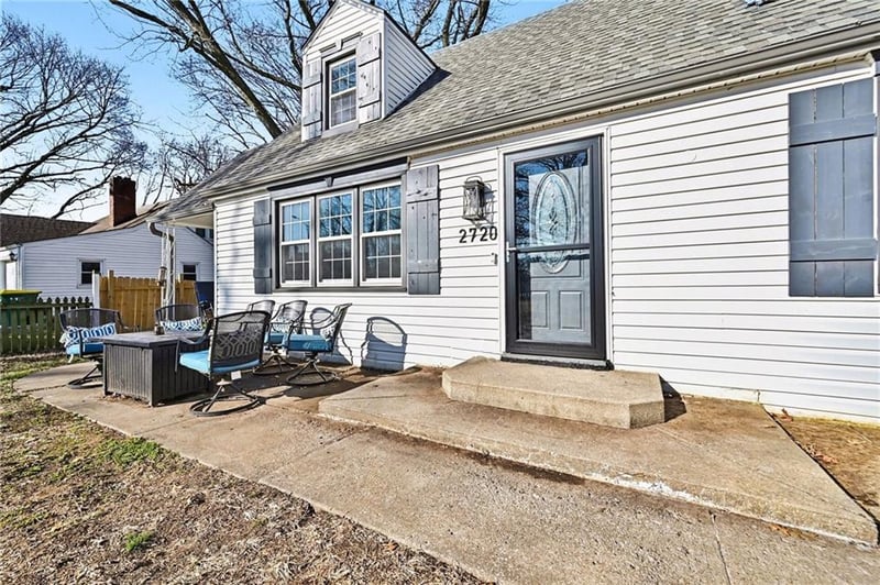 2720 52nd St, Kansas City, KS 66104