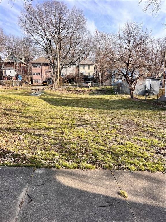 3240 Roberts St, Kansas City, MO 64124