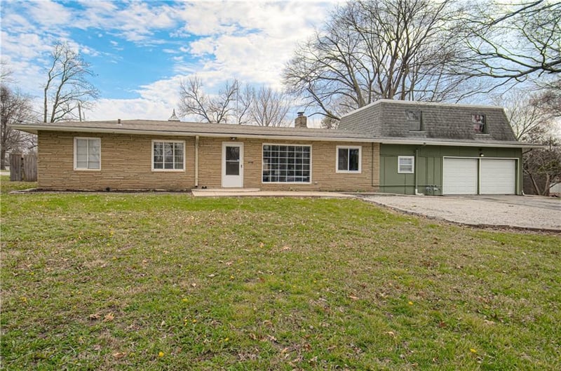 3 Glen Arbor Rd, Kansas City, MO 64114