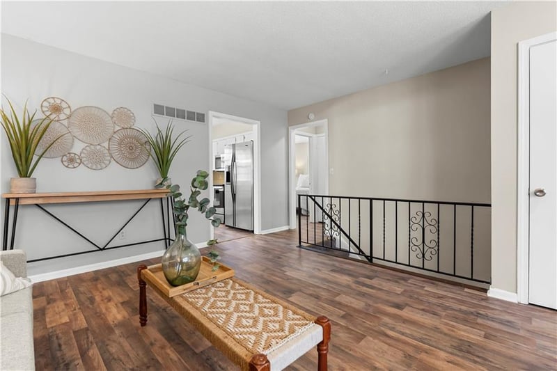 3831 Grant St, Lee's Summit, MO 64064