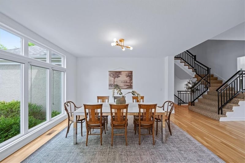 4941 W 138th Ter, Leawood, KS 66224