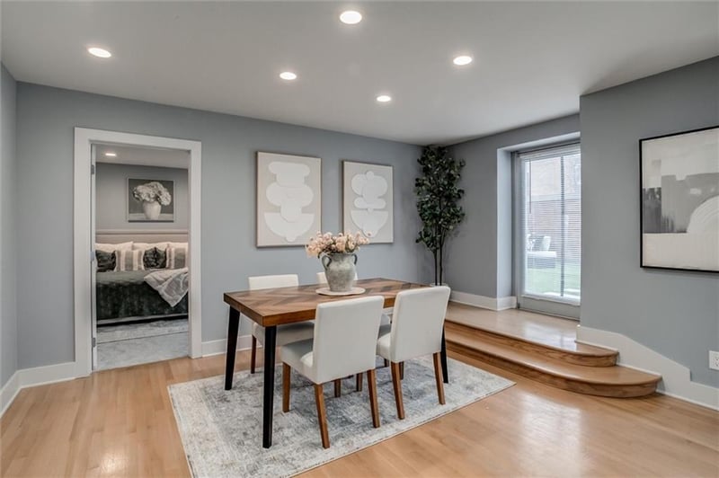221 W 48th St #503, Kansas City, MO 64112