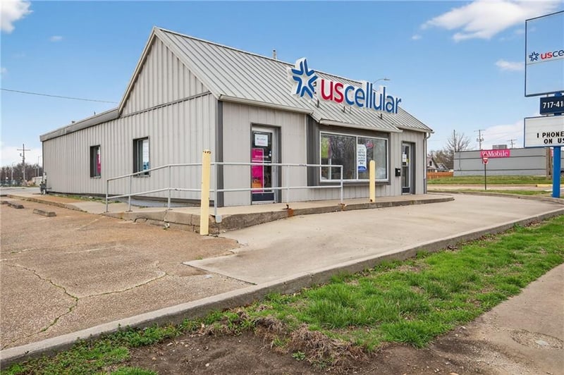 2120 Main St, Parsons, KS 67357