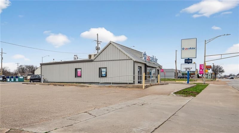 2120 Main St, Parsons, KS 67357