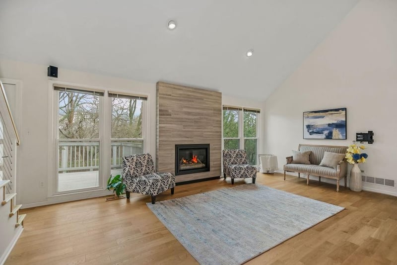 11827 Rosehill Rd, Overland Park, KS 66210