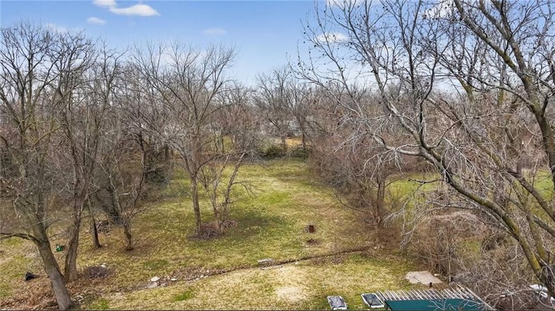 2832 74 St, Kansas City, KS 66109