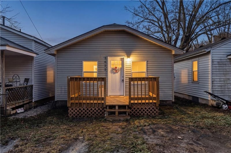 2611 Ingram St, Avondale, MO 64117