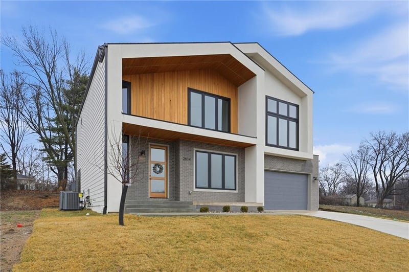 2602 84th Ter, Kansas City, MO 64154