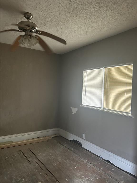 1309 Askew Ave, Kansas City, MO 64127