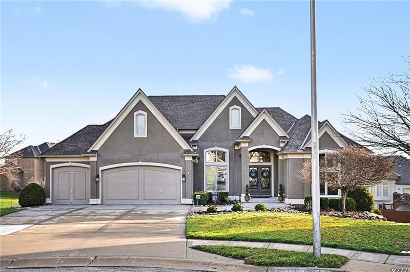 6133 Cypress Ct, Kansas City, MO 64119