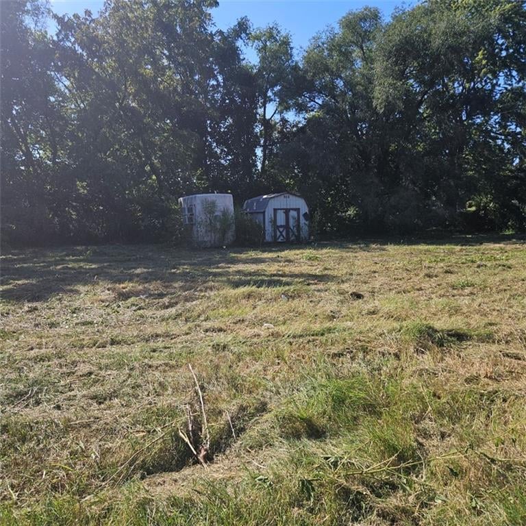 201 Sitter St, Pleasant Hill, MO 64080