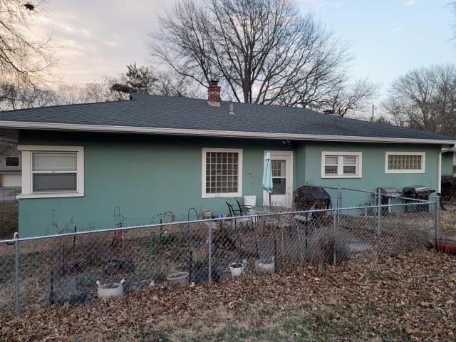 300 1st St, Lee's Summit, MO 64063