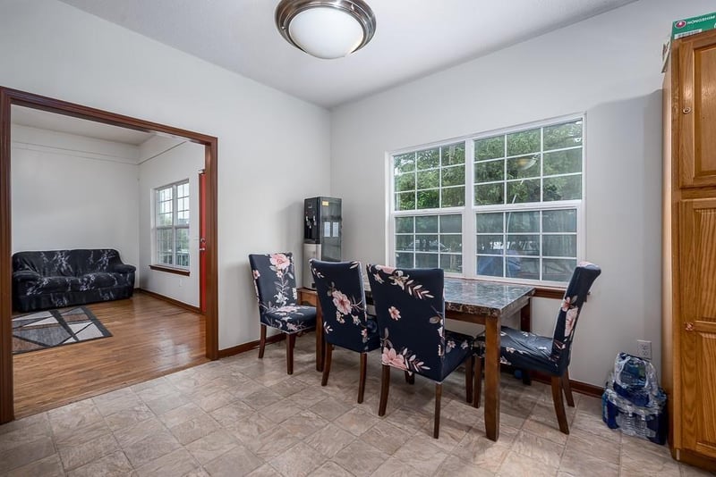 1210 Barnett Ave, Kansas City, KS 66102