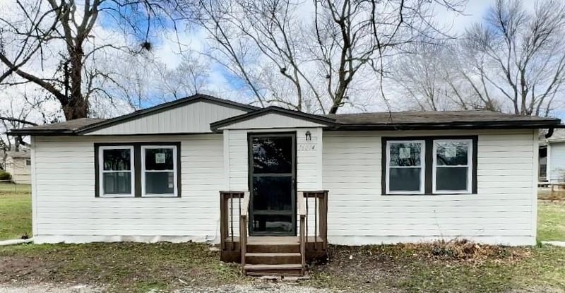 16014 Valentine Ave, Belton, MO 64012