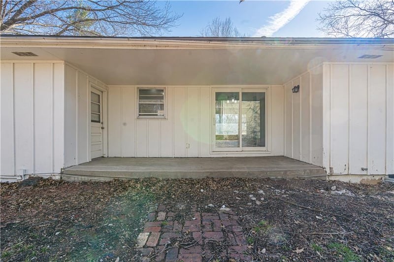 8604 84th Ter, Raytown, MO 64138