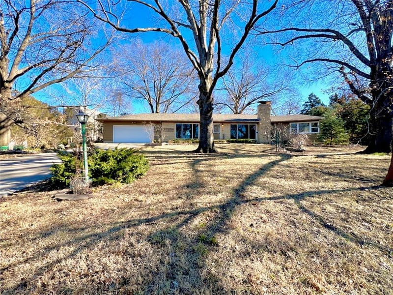 1348 Engel Rd, Lawrence, KS 66044