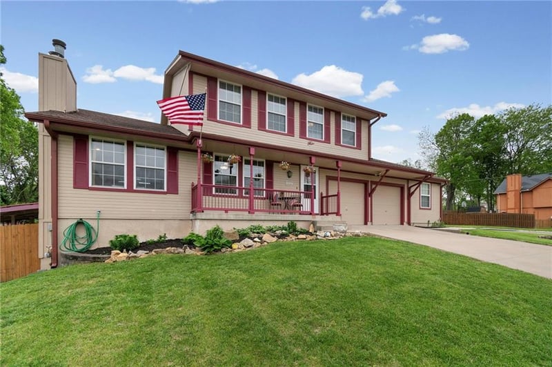 15707 3rd Terrace Ct, Independence, MO 64050