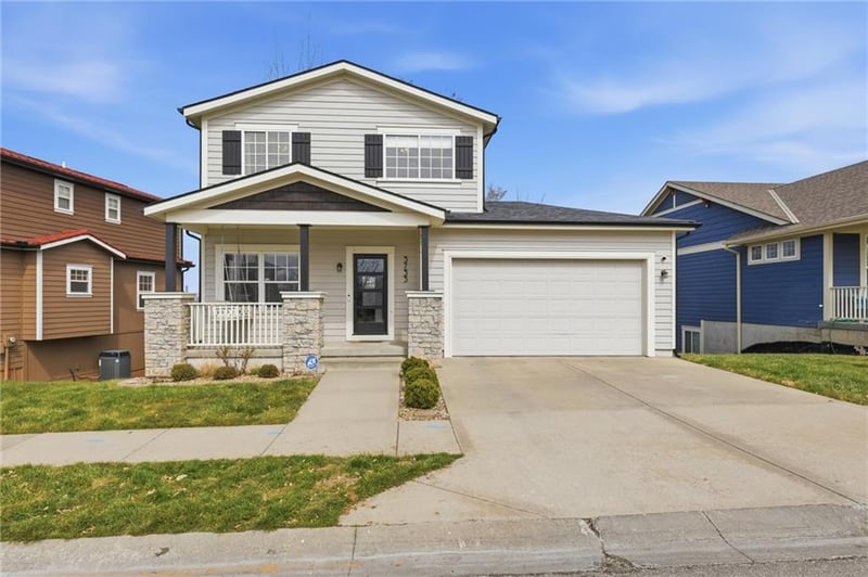 3733 Thompson Cir, Kansas City, KS 66103